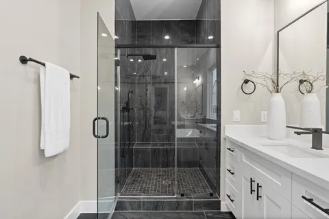 $499,900 | 1193 West 19th Street, Houston, TX 77008