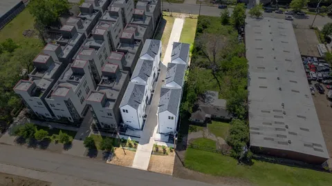 $499,900 | 1193 West 19th Street, Houston, TX 77008