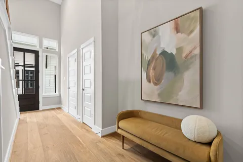 $499,900 | 1193 West 19th Street, Houston, TX 77008