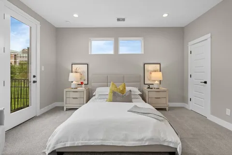 $499,900 | 1193 West 19th Street, Houston, TX 77008