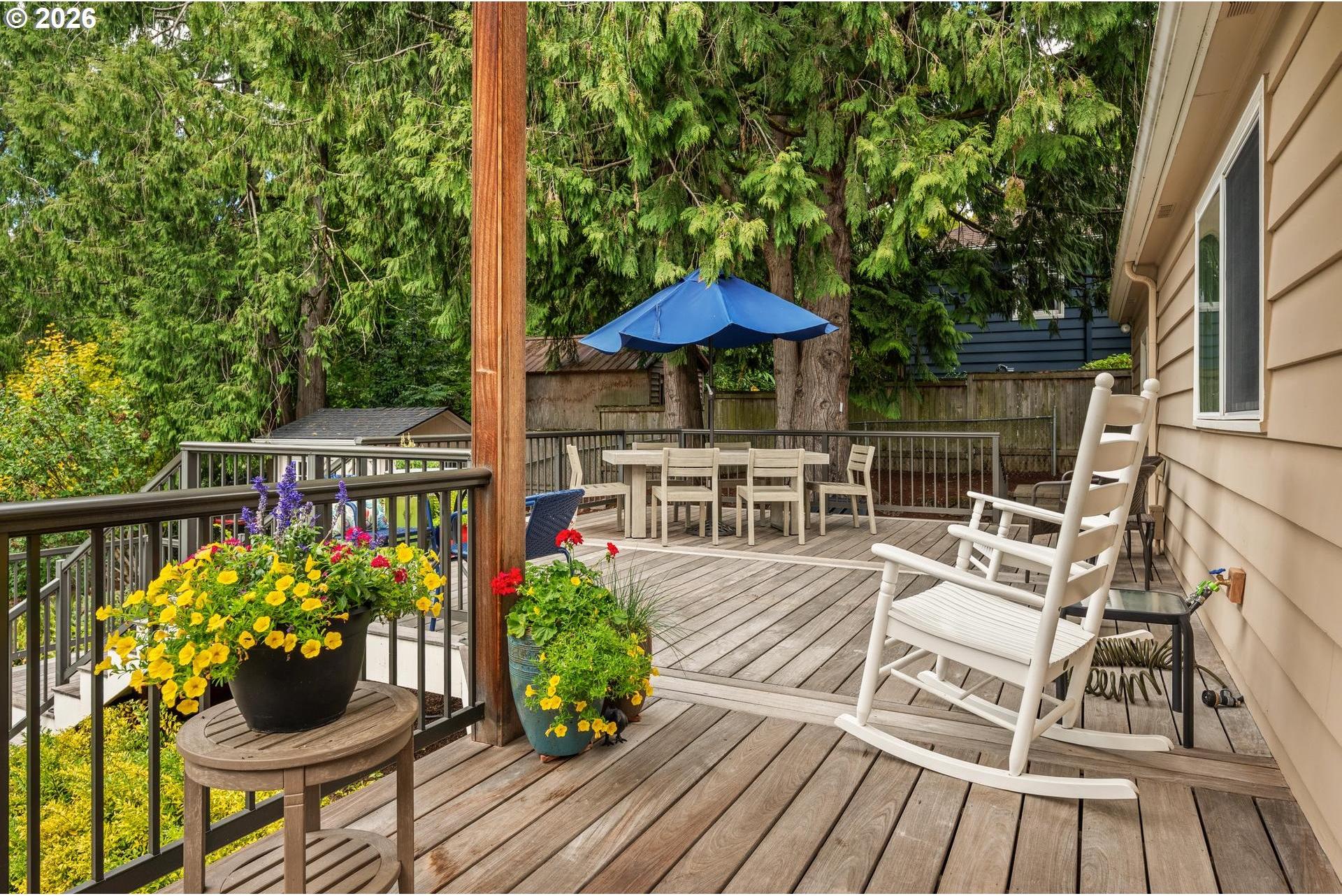 3125 Southwest Ridgewood Avenue Portland, OR 97225 - Photo 20 of 48 Gallery Image 20