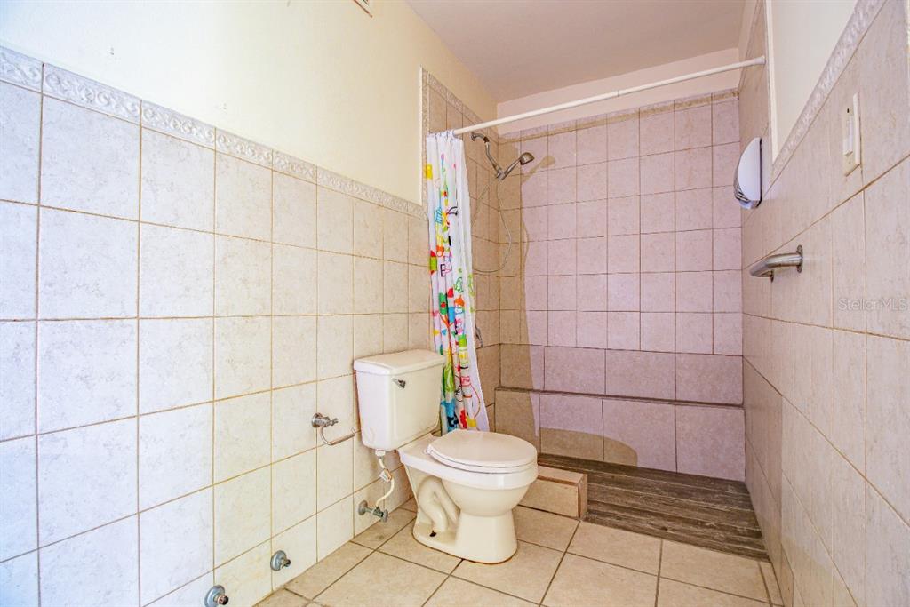 830 Santa Olaya Ward Bayamon, PR 00956 - Photo 16 of 20 Gallery Image 16
