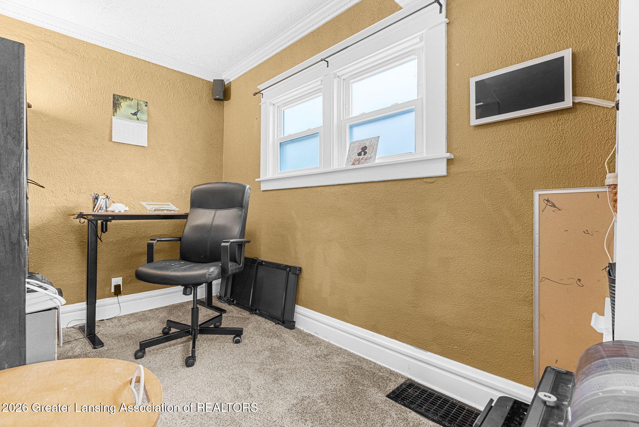 2226 Strathmore Road Lansing, MI 48910 - Photo 8 of 29 5-web-or-mls-Media Jett - 05