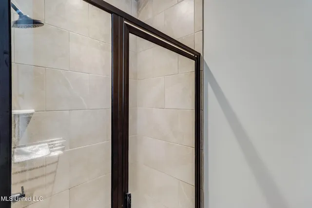 $599,999 | 49 Clear Lake Road, McHenry, MS 39561