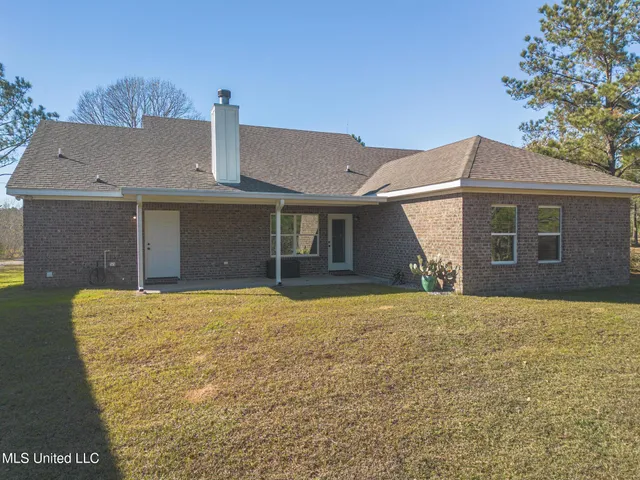 $599,999 | 49 Clear Lake Road, McHenry, MS 39561