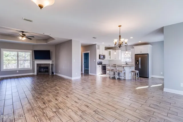 $599,999 | 49 Clear Lake Road, McHenry, MS 39561