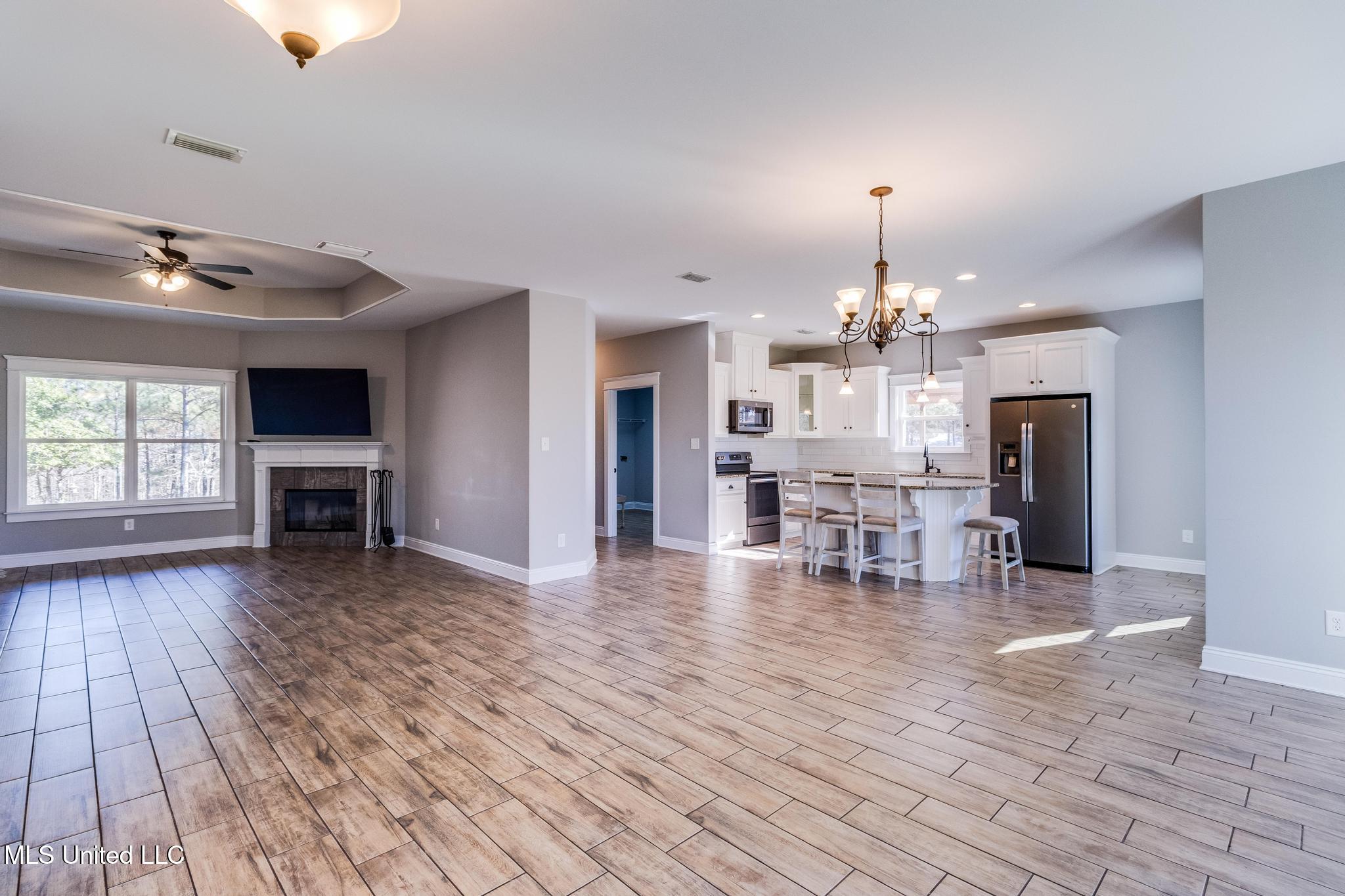 49 Clear Lake Road McHenry, MS 39561 - Photo 4 of 31 IMG_6993-Edit