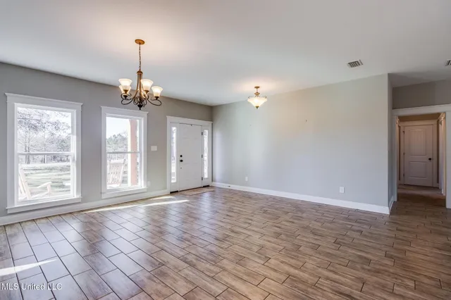 $599,999 | 49 Clear Lake Road, McHenry, MS 39561