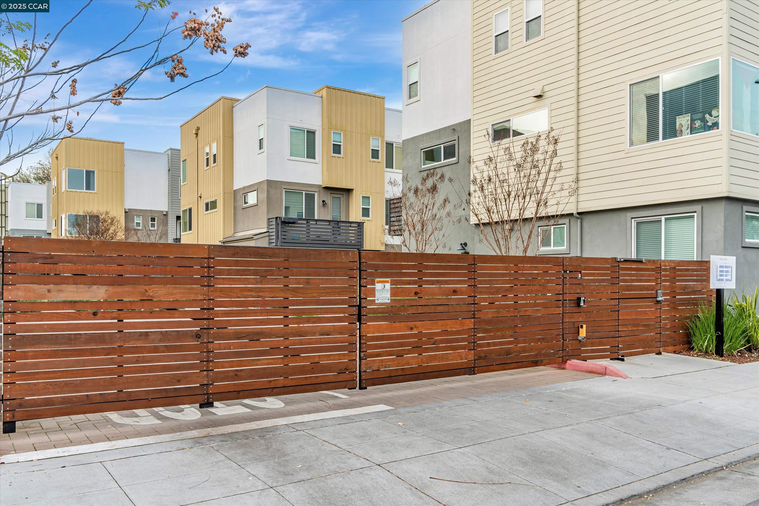 967 24th Street Oakland, CA 94607 - Photo 38 of 43 a view of a house with many windows