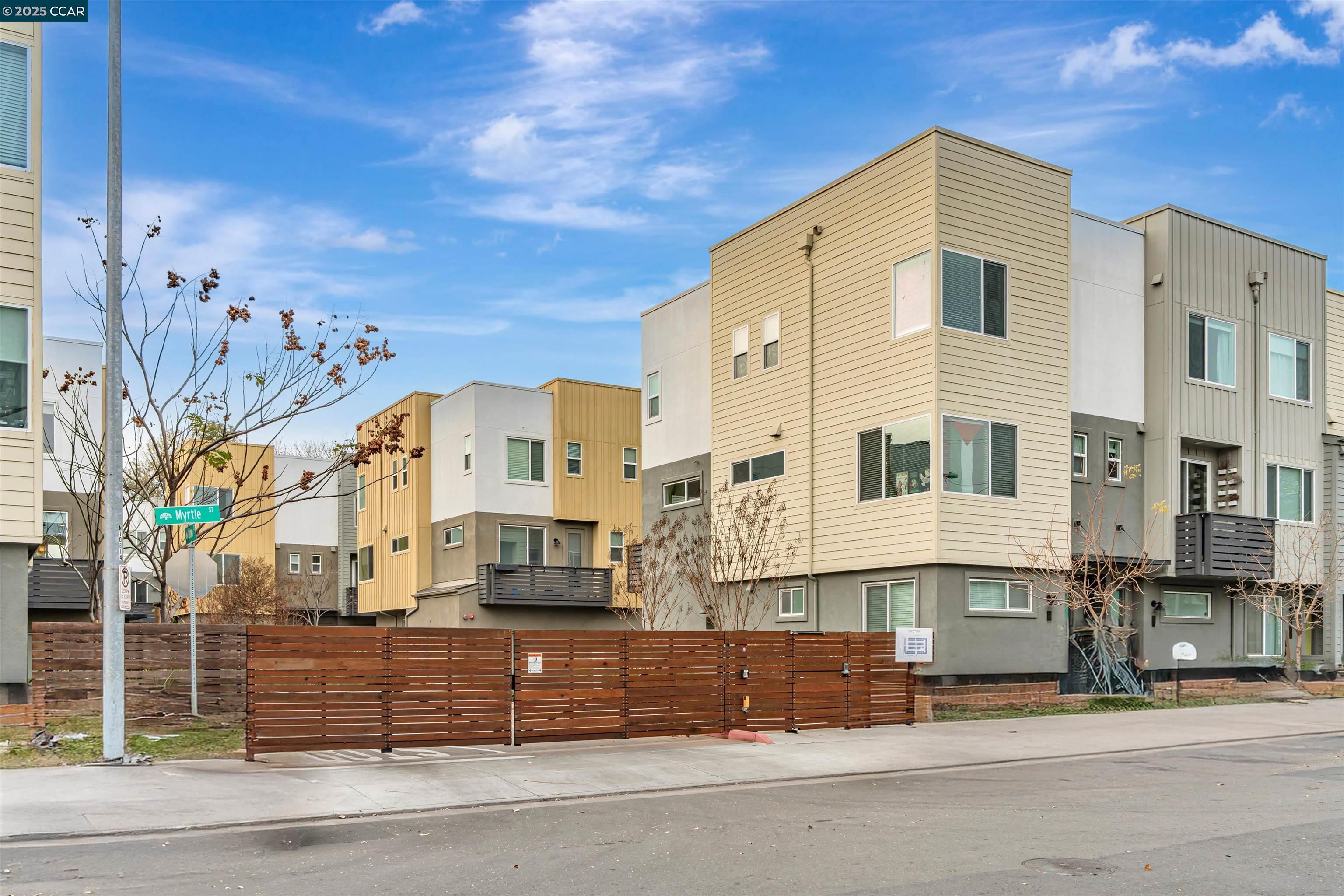 967 24th Street Oakland, CA 94607 - Photo 39 of 43 a front view of a building with street