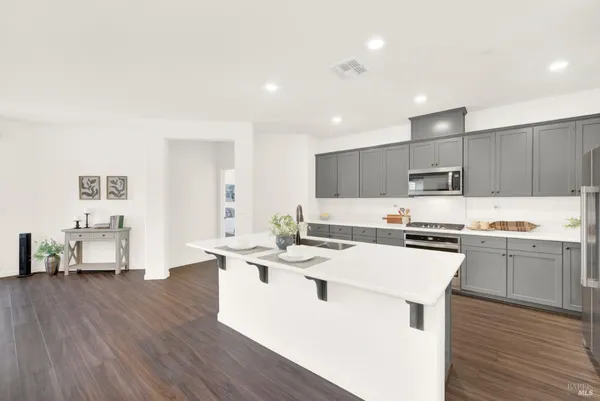 $729,000 | 1450 Stonecrop Lane, Dixon, CA 95620