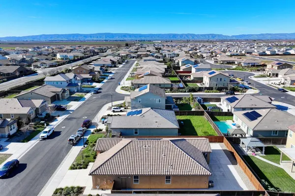 $729,000 | 1450 Stonecrop Lane, Dixon, CA 95620