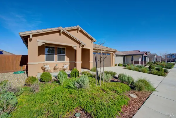 $729,000 | 1450 Stonecrop Lane, Dixon, CA 95620