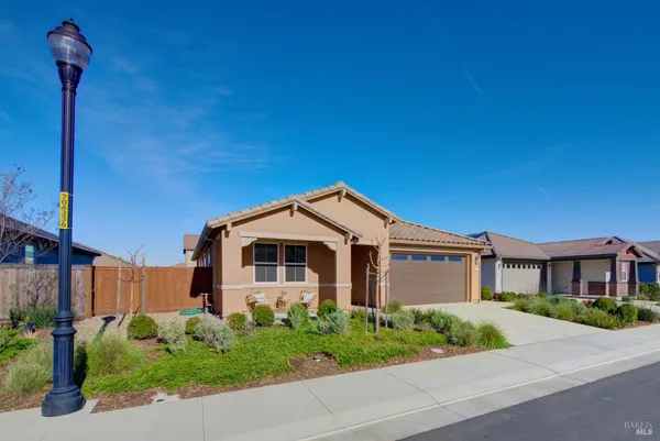 $729,000 | 1450 Stonecrop Lane, Dixon, CA 95620
