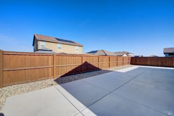 $729,000 | 1450 Stonecrop Lane, Dixon, CA 95620