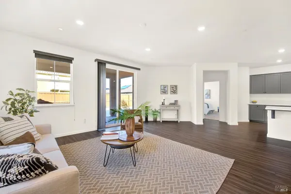 $729,000 | 1450 Stonecrop Lane, Dixon, CA 95620