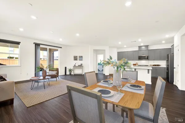 $729,000 | 1450 Stonecrop Lane, Dixon, CA 95620