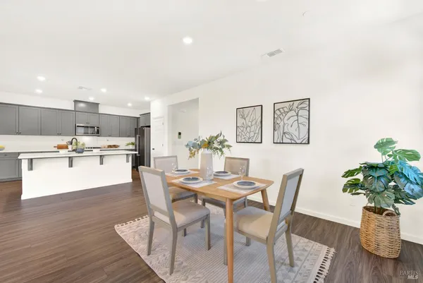 $729,000 | 1450 Stonecrop Lane, Dixon, CA 95620