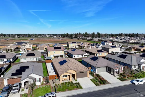 $729,000 | 1450 Stonecrop Lane, Dixon, CA 95620