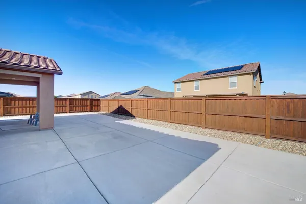 $729,000 | 1450 Stonecrop Lane, Dixon, CA 95620