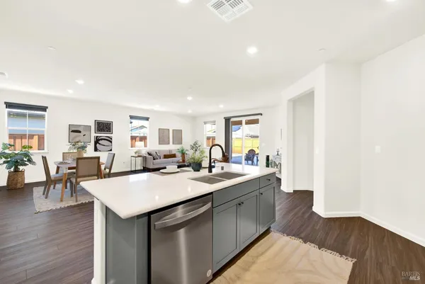 $729,000 | 1450 Stonecrop Lane, Dixon, CA 95620