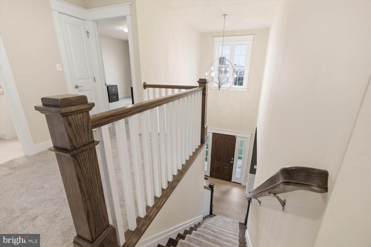 354 Amber Drive Lititz, PA 17543 - Photo 6 of 38 Gallery Image 6