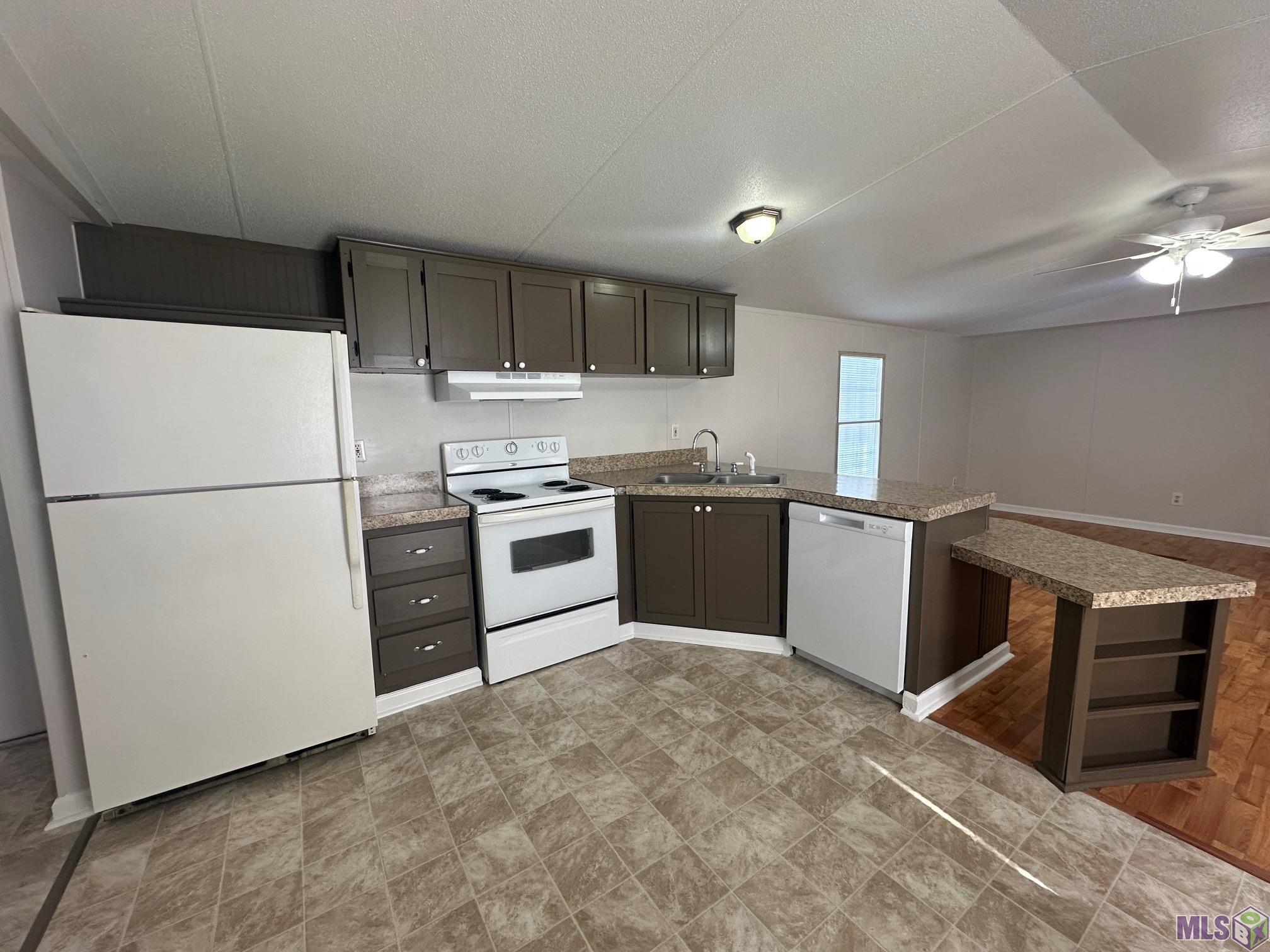 44091 Maurice Bourgeois Road St. Amant, LA 70774 - Photo 3 of 19