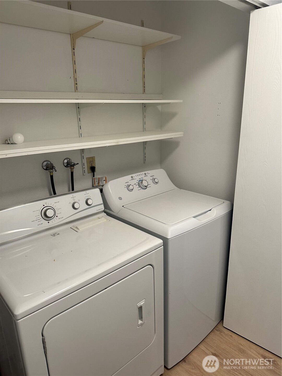 820 Cady Road, Unit J305 Everett, WA 98203 - Photo 13 of 15