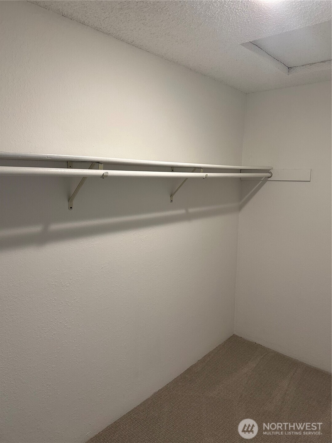 820 Cady Road, Unit J305 Everett, WA 98203 - Photo 9 of 15