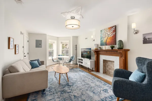 $7,500 | 131 St Johns Place, Unit G | Park Slope