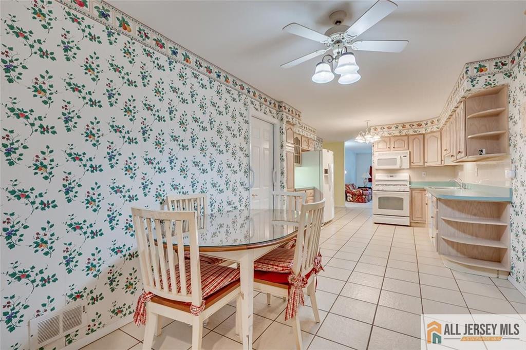 9 Boxwood Road Piscataway, NJ 08854 - Photo 24 of 51 Gallery Image 24