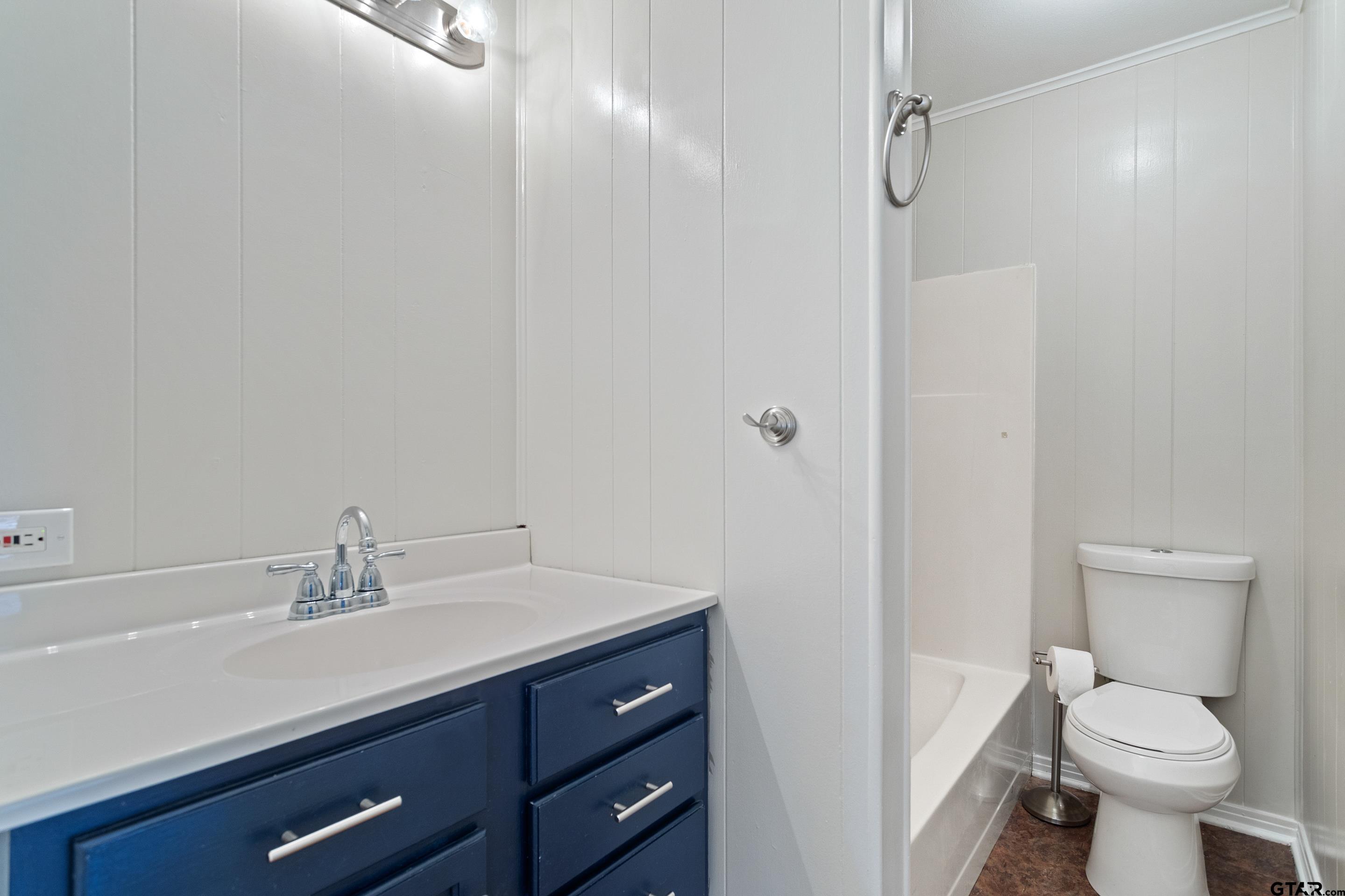 1709 South Baxter Avenue Tyler, TX 75701 - Photo 17 of 29