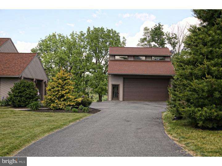 24 Meadow Ridge Road Temple, PA 19560 - Photo 3 of 25 Gallery Image 3