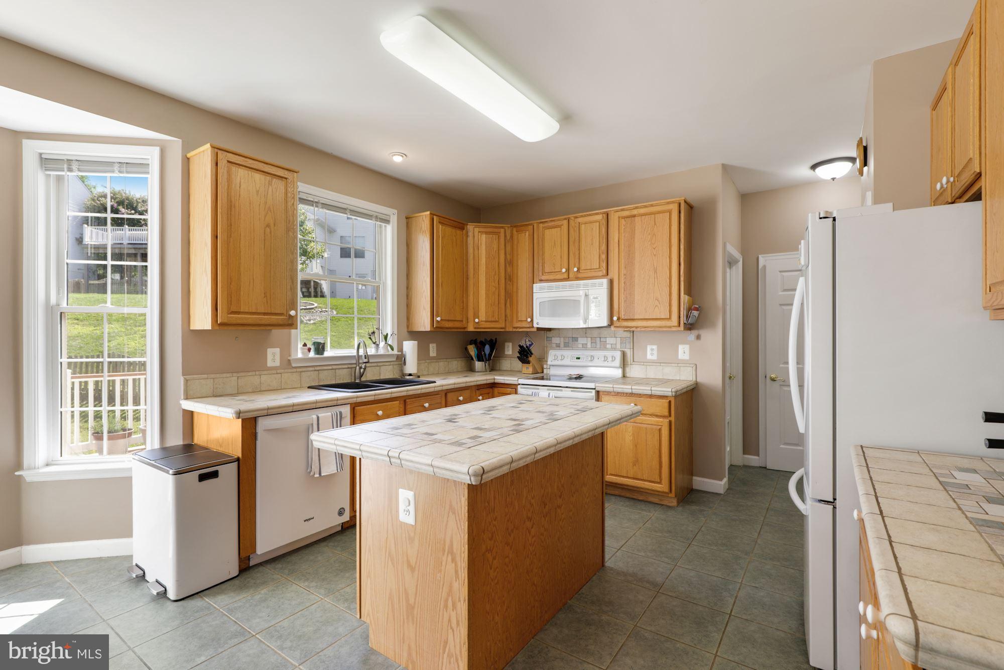 7655 Swallow Road Sykesville, MD 21784 - Photo 17 of 49 Kitchen & laundry room is straight to left