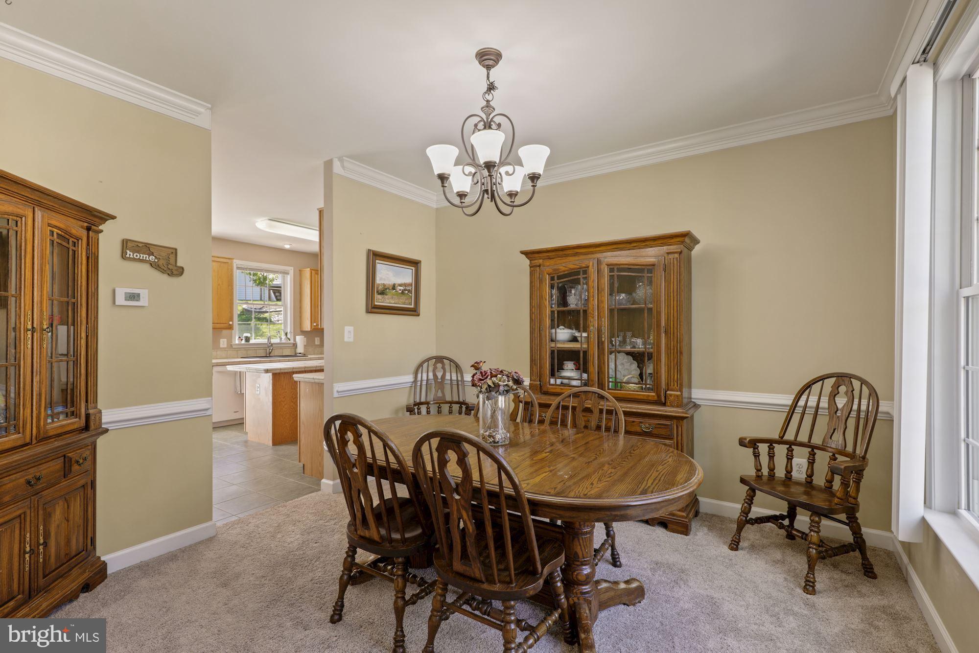 7655 Swallow Road Sykesville, MD 21784 - Photo 8 of 49 Dining room