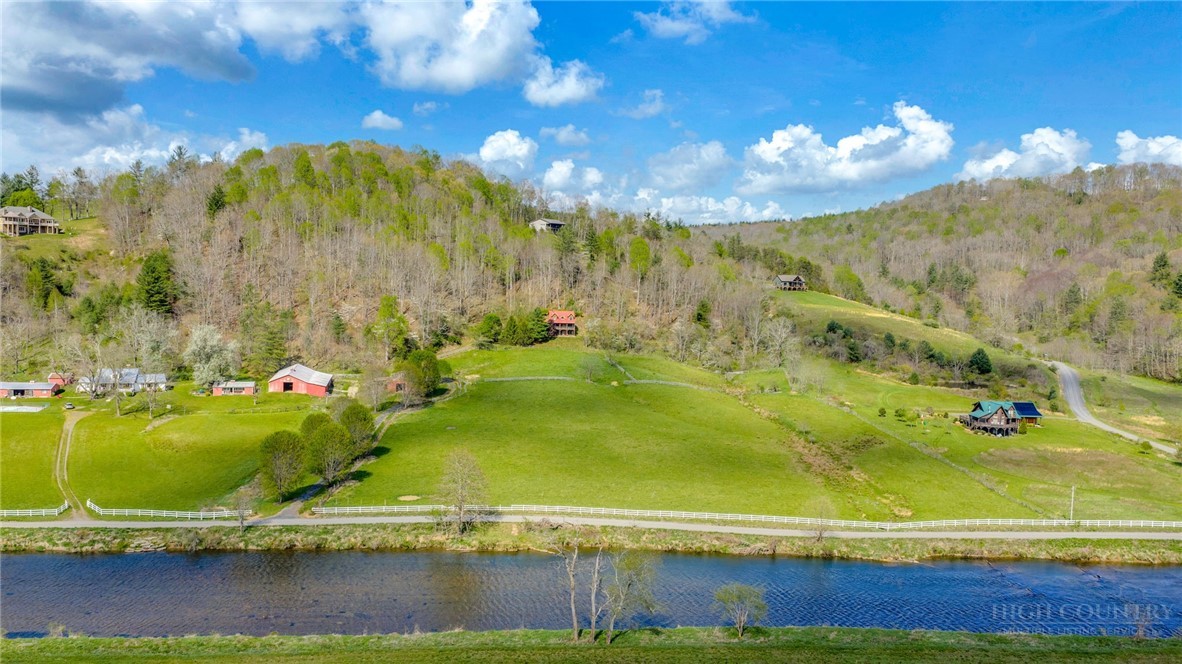 1819 Fulton Reeves Road Laurel Springs, NC 28644 - Photo 4 of 48