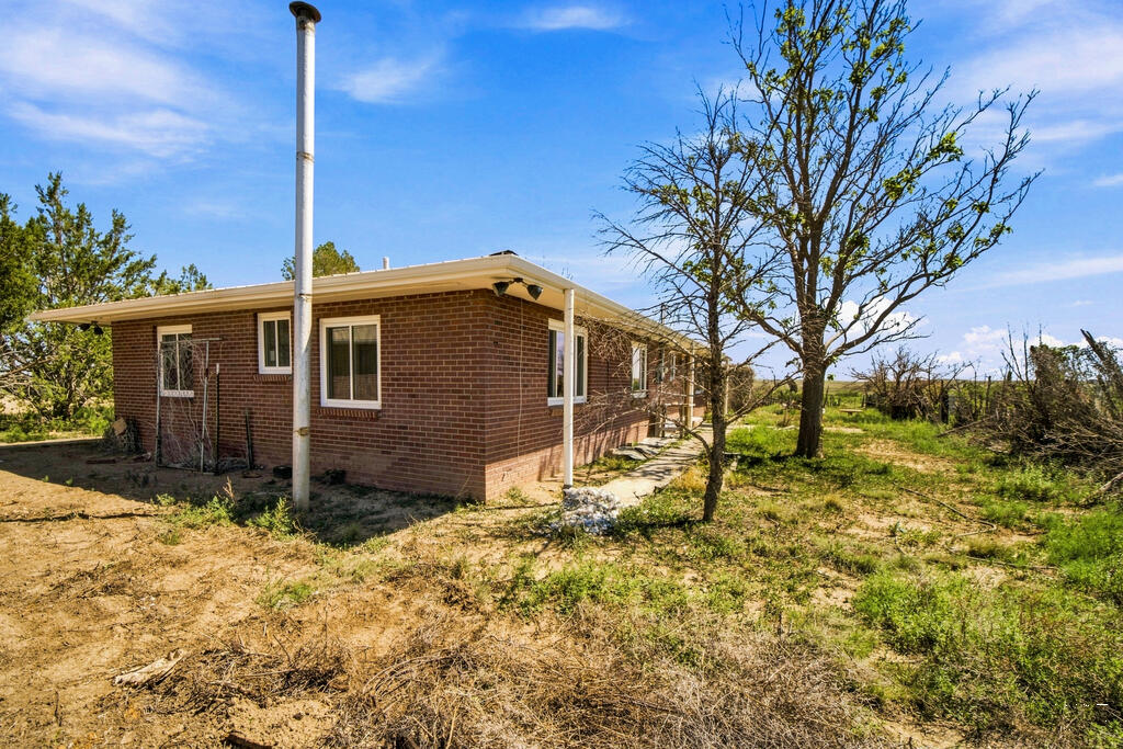 43680 Fields Road Avondale, CO 81022 - Photo 5 of 55 Gallery Image 5