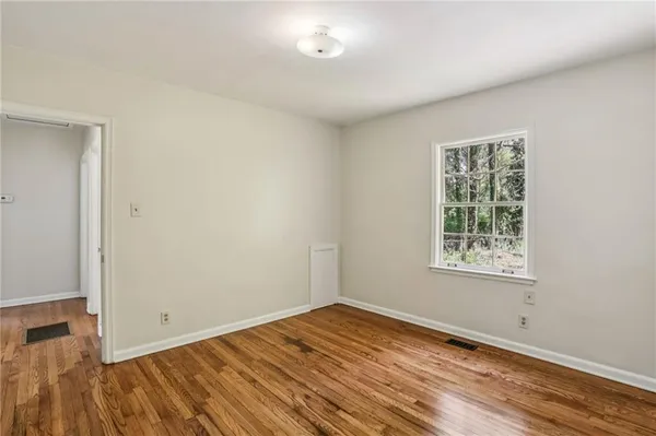 $2,250 | 1304 Conway Road, Decatur, GA 30030