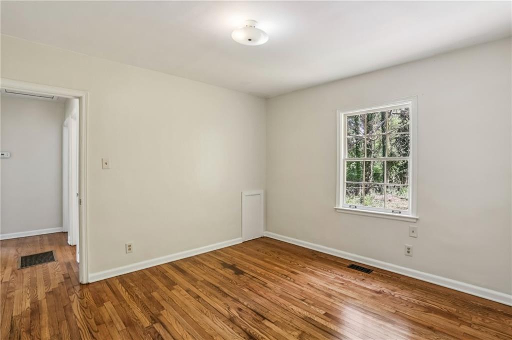 1304 Conway Road Decatur, GA 30030 - Photo 18 of 26