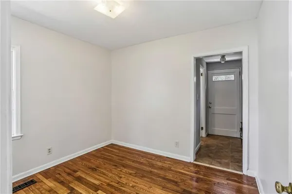 $2,250 | 1304 Conway Road, Decatur, GA 30030