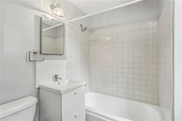 $2,250 | 1304 Conway Road, Decatur, GA 30030