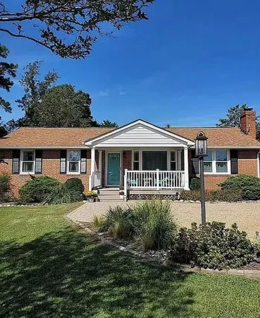 $549,900 | 231 Yeiser Lane, Hudgins, VA 23076
