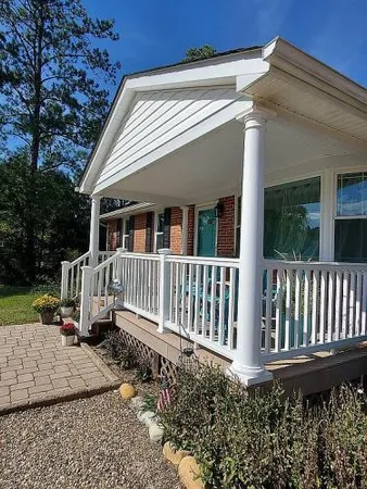 $549,900 | 231 Yeiser Lane, Hudgins, VA 23076