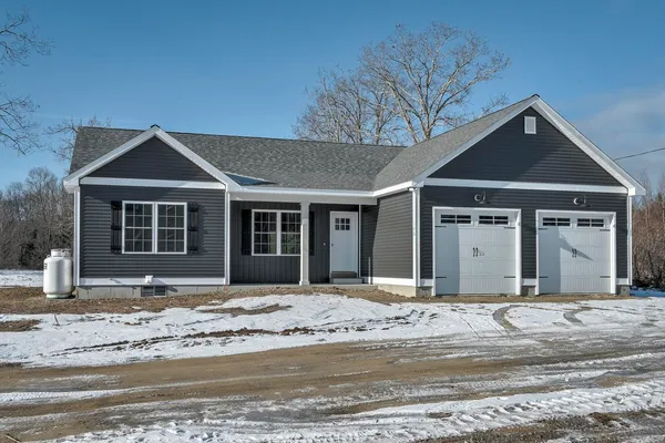 $469,000 | 6 Ashley Avenue, Unit 28, Hinsdale, NH 03451