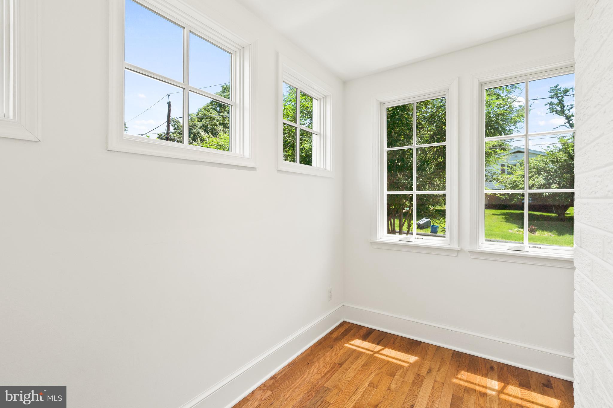 7512 Alfred Drive Silver Spring, MD 20910 - Photo 17 of 41