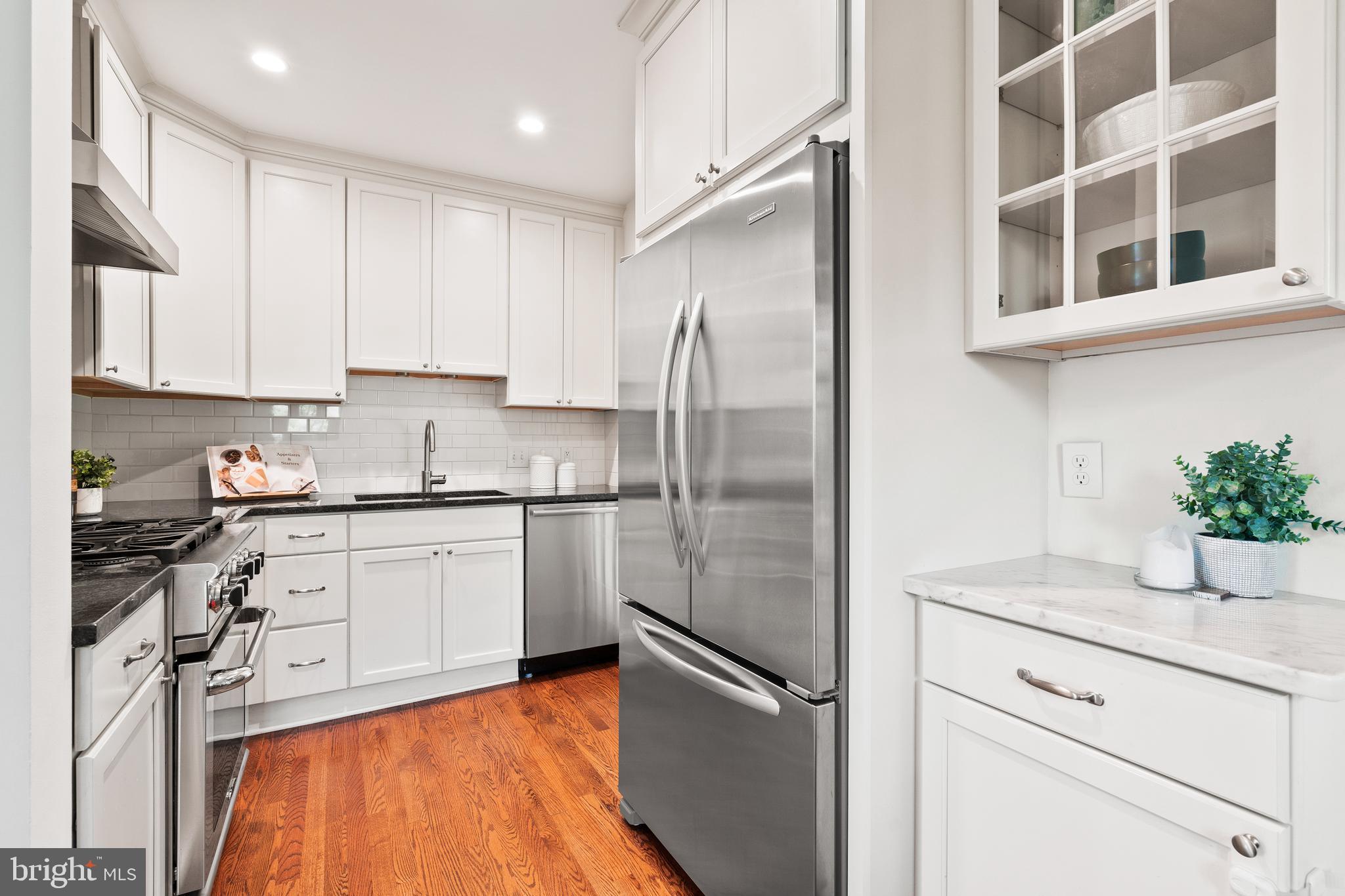 7512 Alfred Drive Silver Spring, MD 20910 - Photo 9 of 41