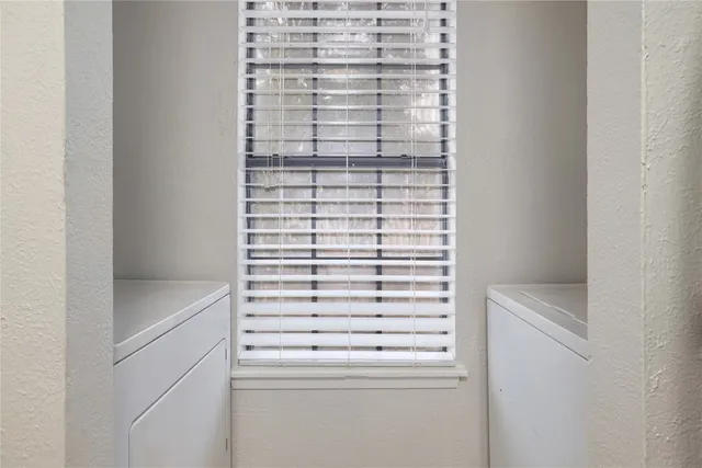 a close up view of a bathroom