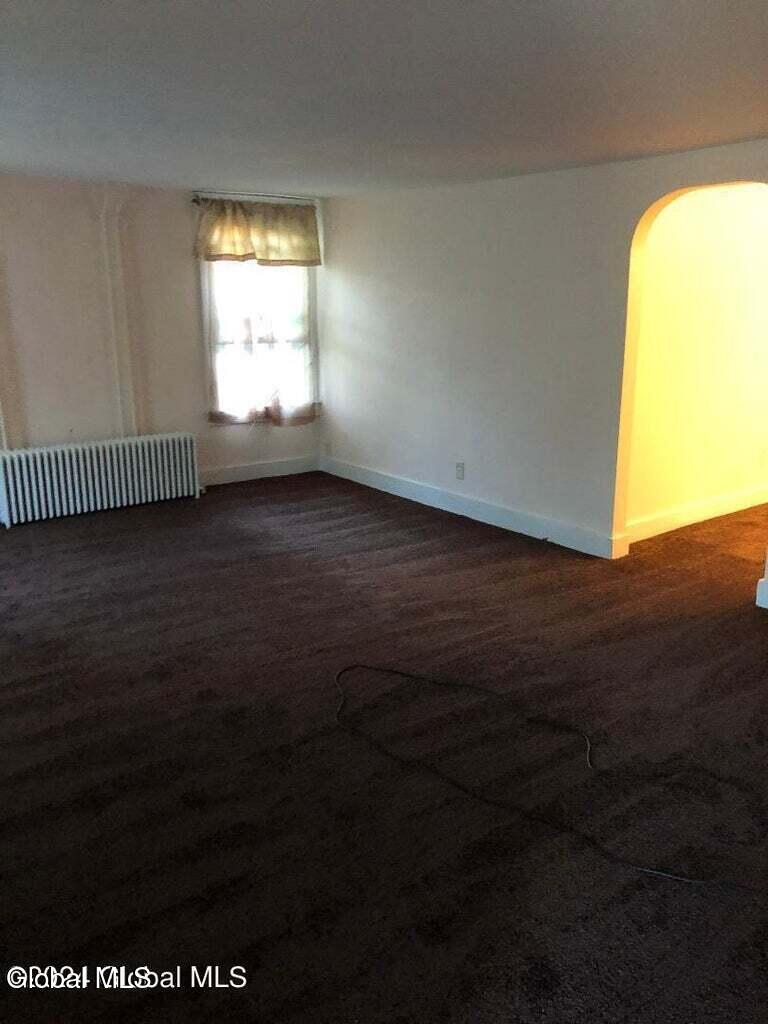147 Anthony Road, Unit 2 Clifton Park, NY 12065 - Photo 3 of 17 147 lr