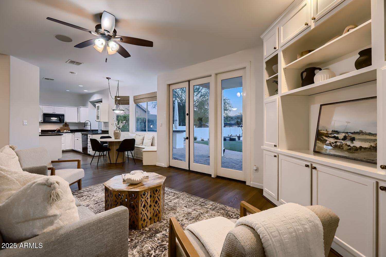 761 East Mountain Sky Avenue Phoenix, AZ 85048 - Photo 14 of 28 a living room with furniture