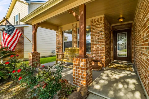$284,500 | 1918 Cold River Drive, Humble, TX 77396